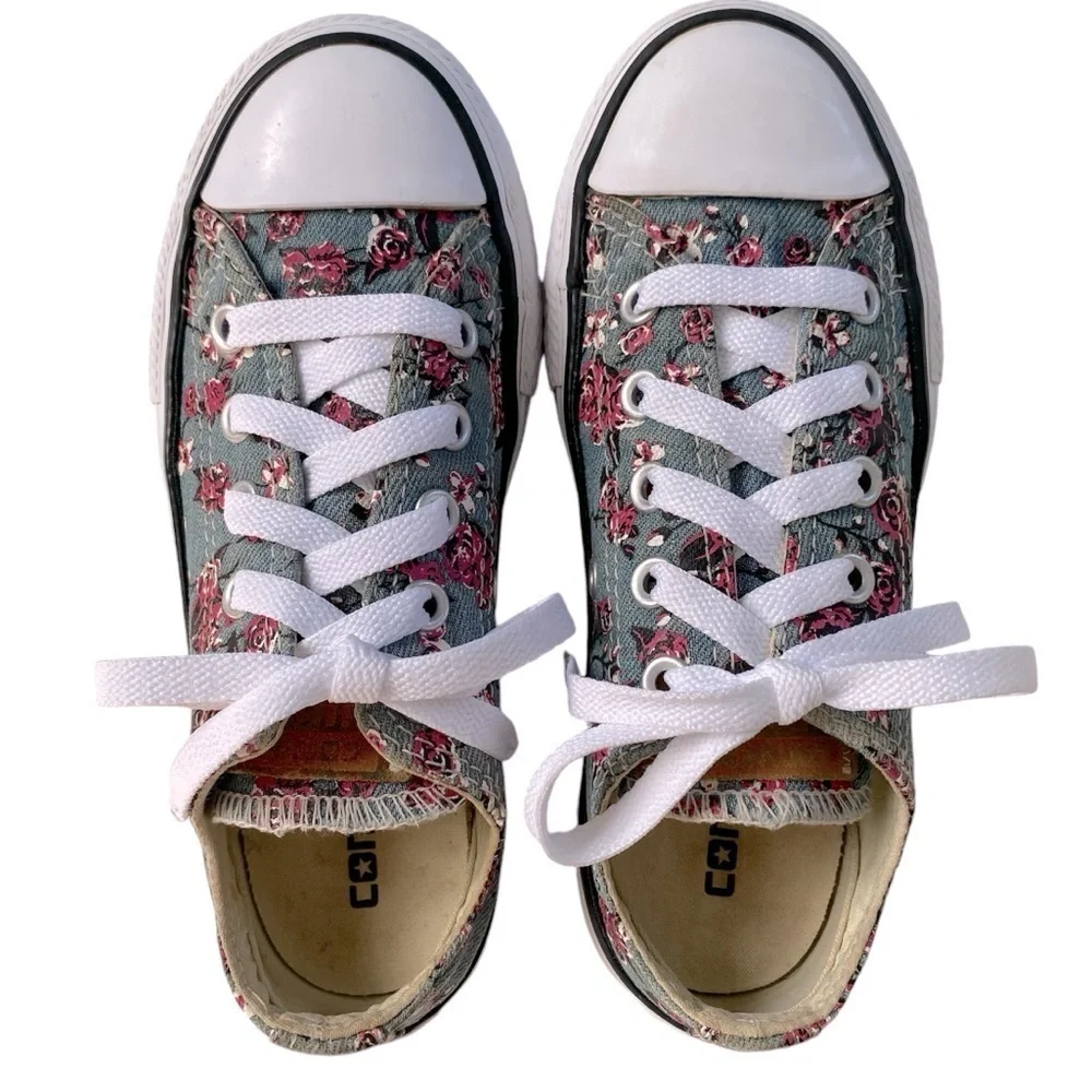 CONVERSE ALL STAR Sneakers Chuck Taylor Lace up Blue Pink Floral Youth Size 12